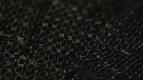 Black Liquid Vibrating